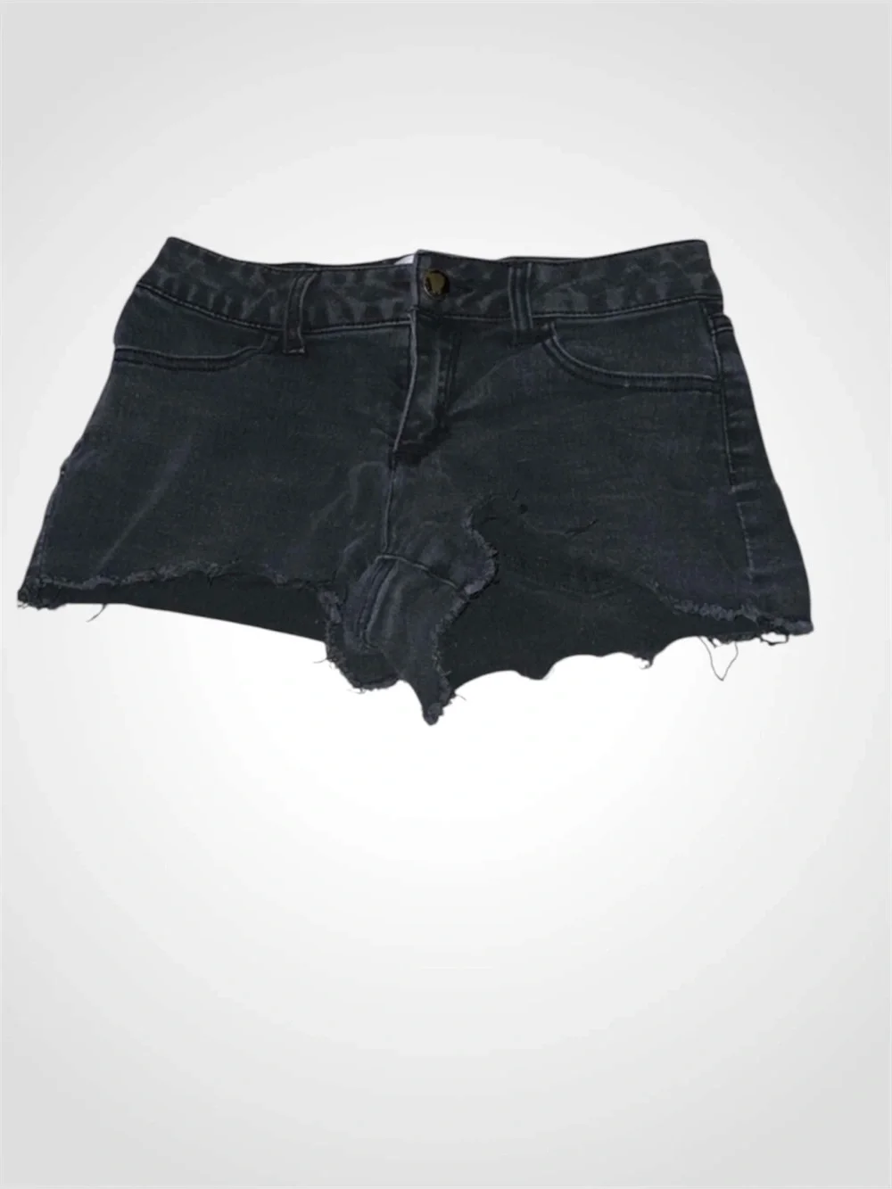 No Boundaries Black Fringe Hem Super Stretchy Jean Shorts Jr’s 7